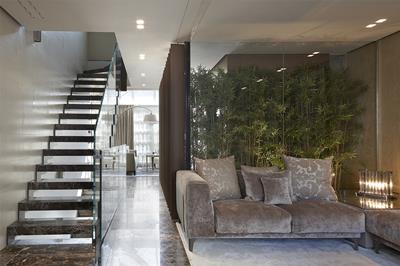 House KK MMAPROJECTS S.R.L.
